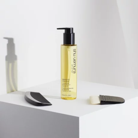7380184-OUTROS-ESSENCE-ABSOLUE-OLEO-SHU-UEMURA-P-04